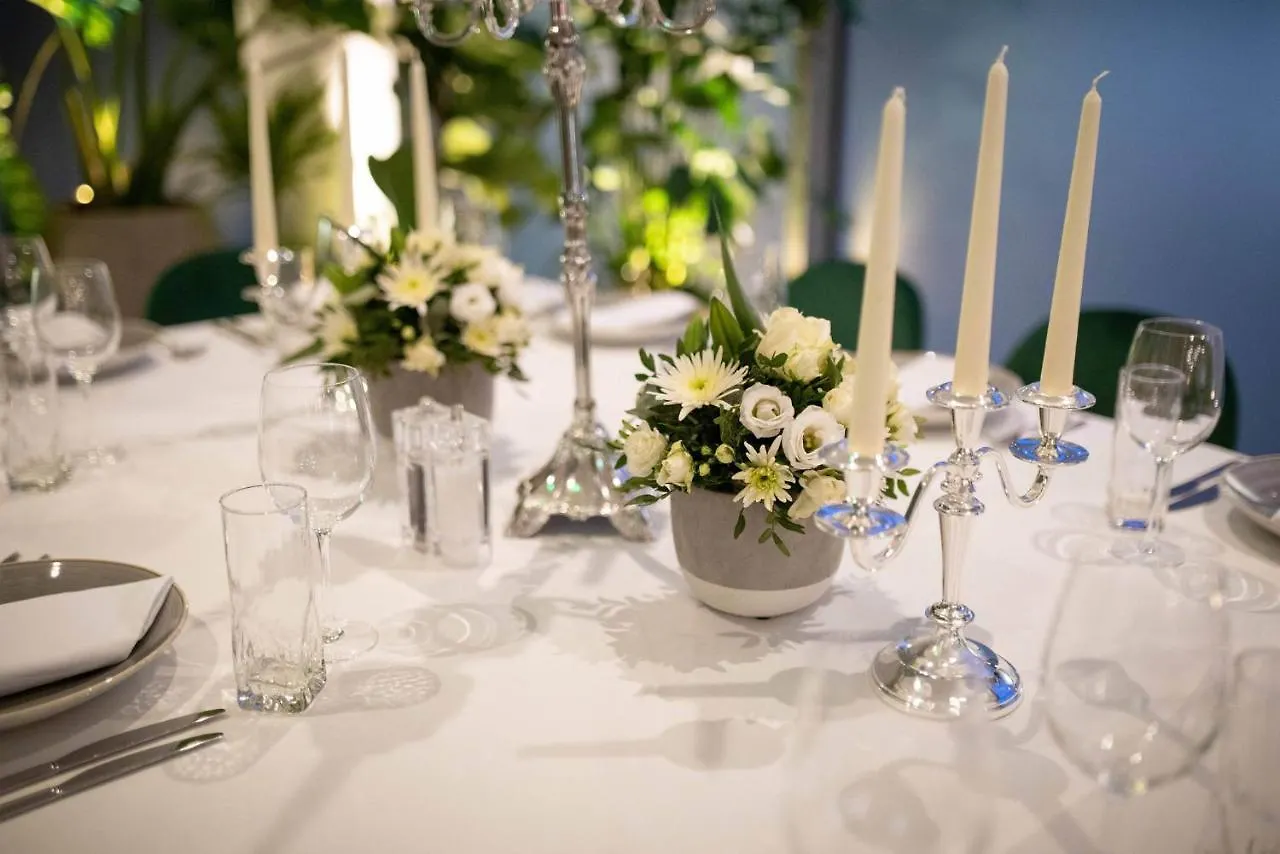 Holiday Inn London - Whitechapel By Ihg 4*,  United Kingdom