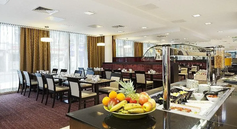 Holiday Inn London - Whitechapel By Ihg 4*,  United Kingdom